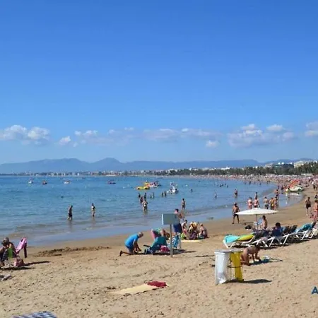 Apartbeach Buigas Llum Center * Salou