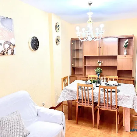 Apartbeach Buigas Llum Center * Salou