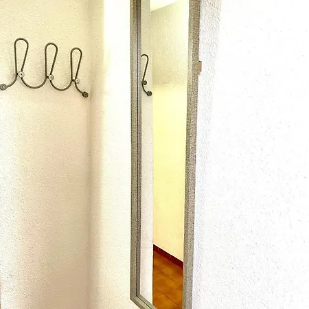 Apartbeach Buigas Llum Center